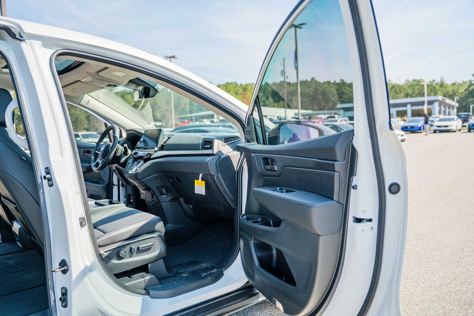 2026 Honda Odyssey EX-L - Photo 10