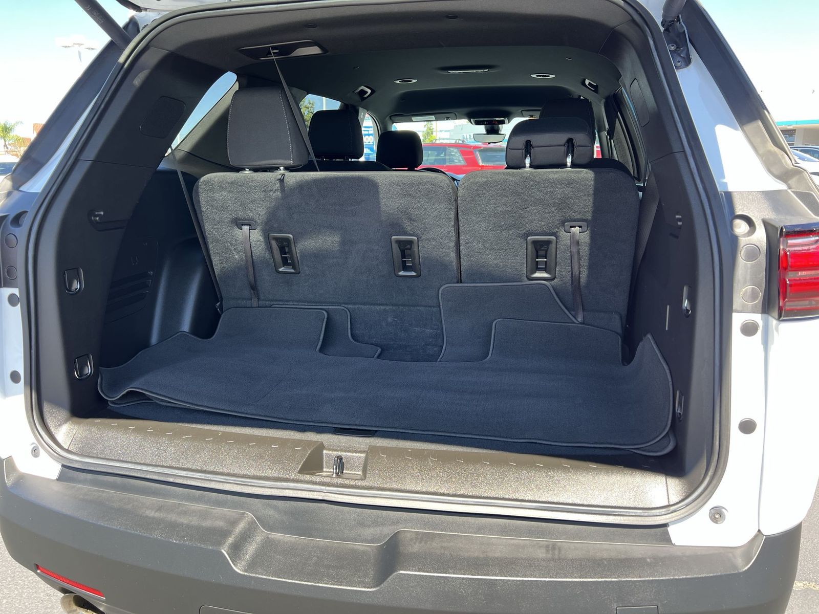 used 2023 Chevrolet Traverse car, priced at $36,076