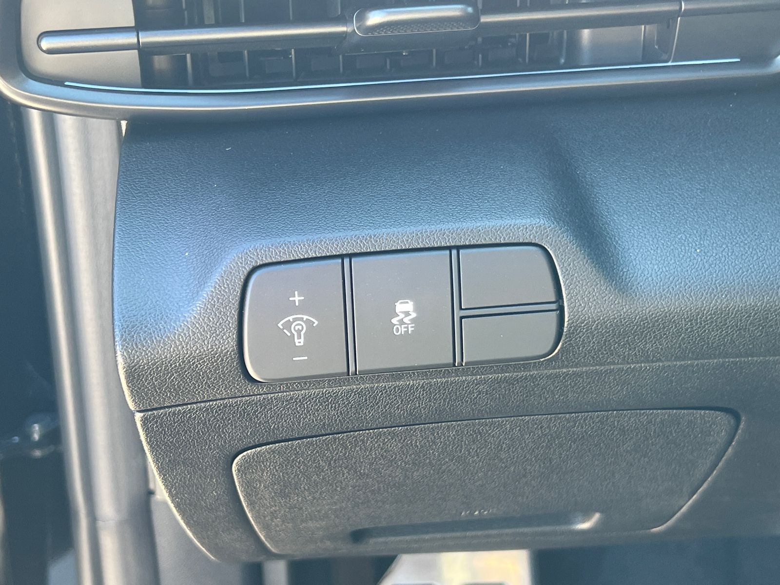 2025 Hyundai Elantra N Base photo 20