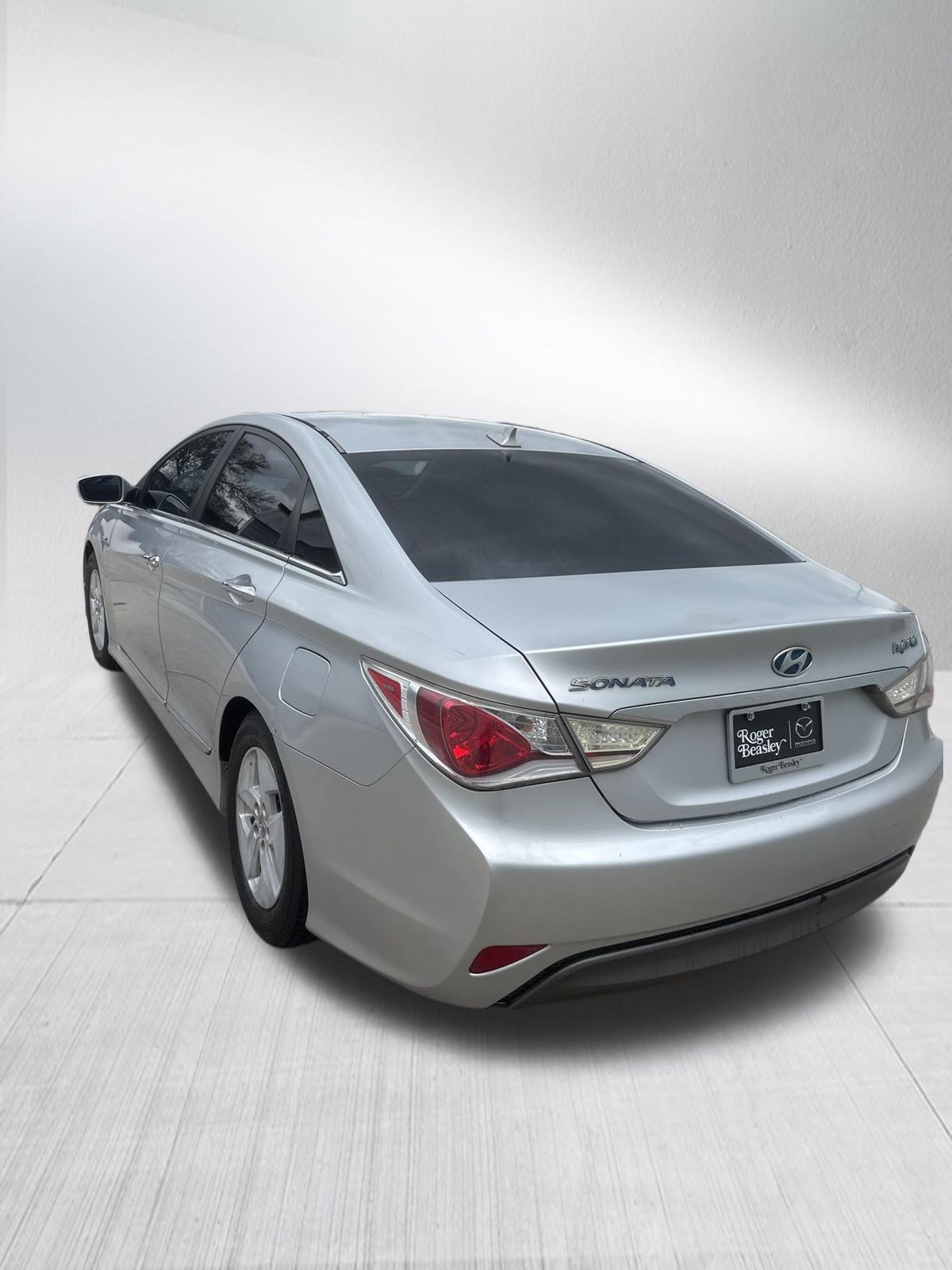 Used Car 2012 Hyundai Sonata Hybrid  Base For Sale Under $10,000 In Austin, Texas