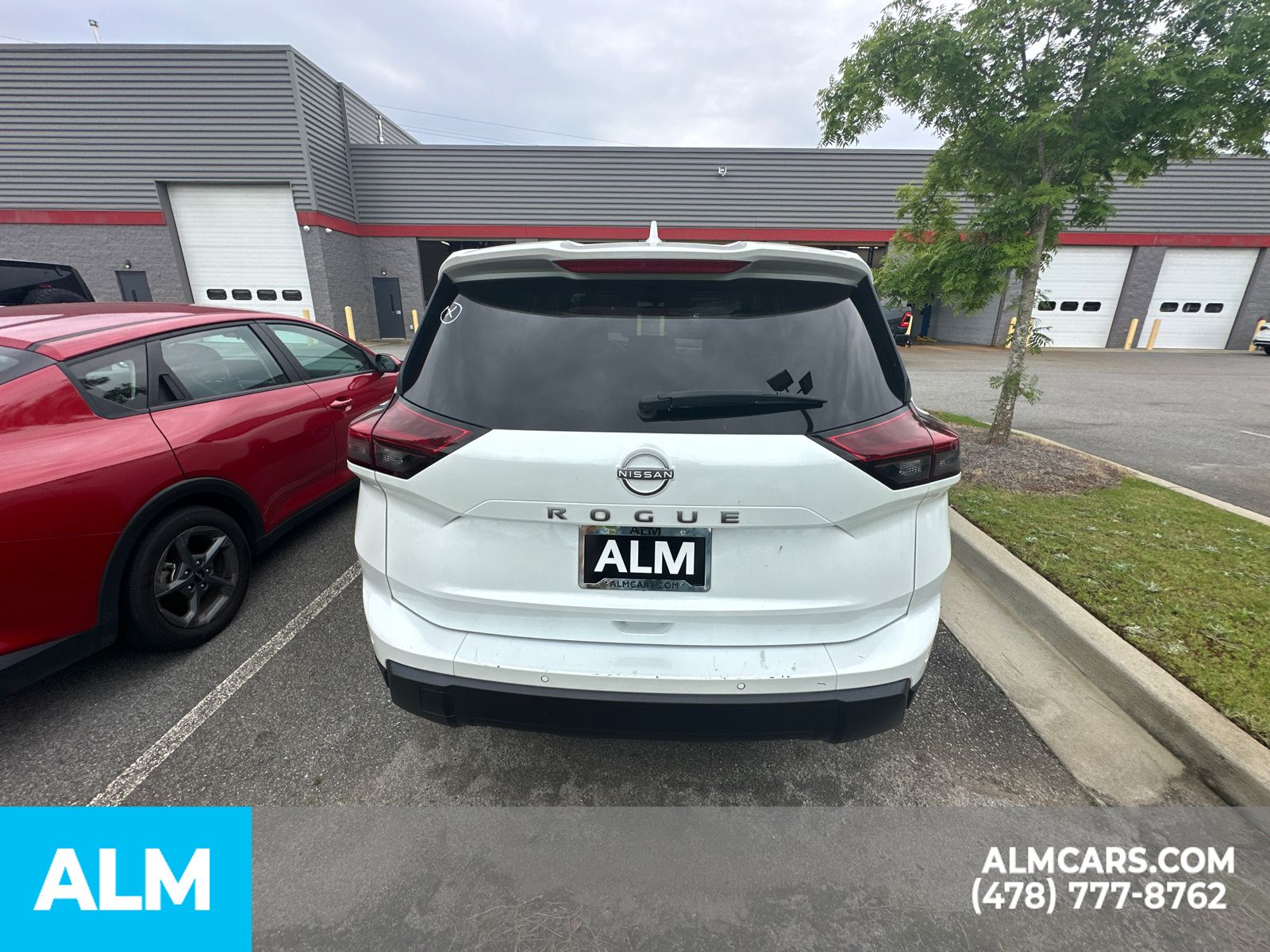 Used 2025 White Nissan SV image 6
