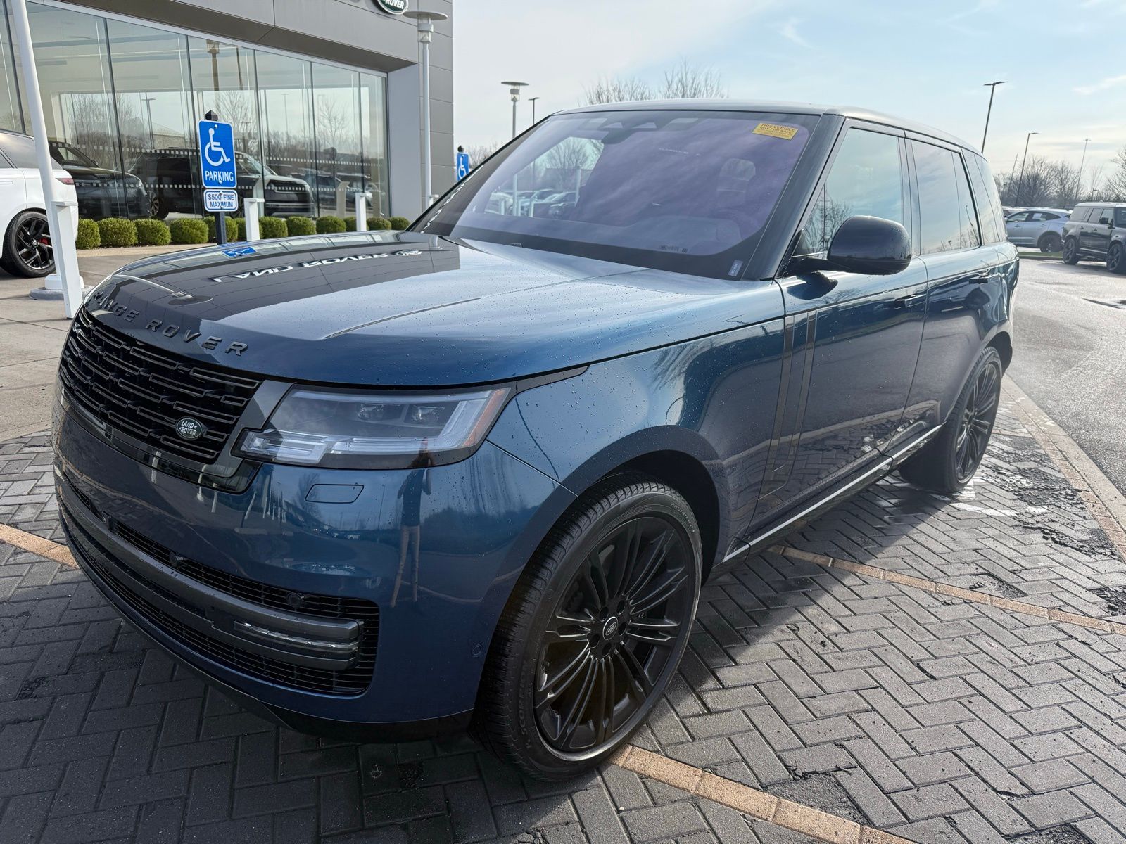 Petrolix Blue SV Bespoke Ultra Metallic Gloss 2023 Land Rover Range Rover P530 SE AWD SUV / Crossover All-Wheel Drive 8-Speed Automatic