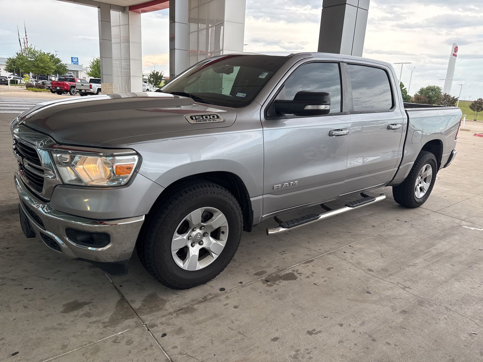 2019 RAM 1500 Big Horn/Lone Star Crew Cab 5'7's photo