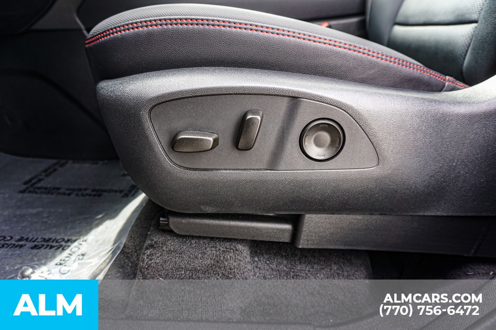 Used 2025 Silver Chevrolet RS image 41