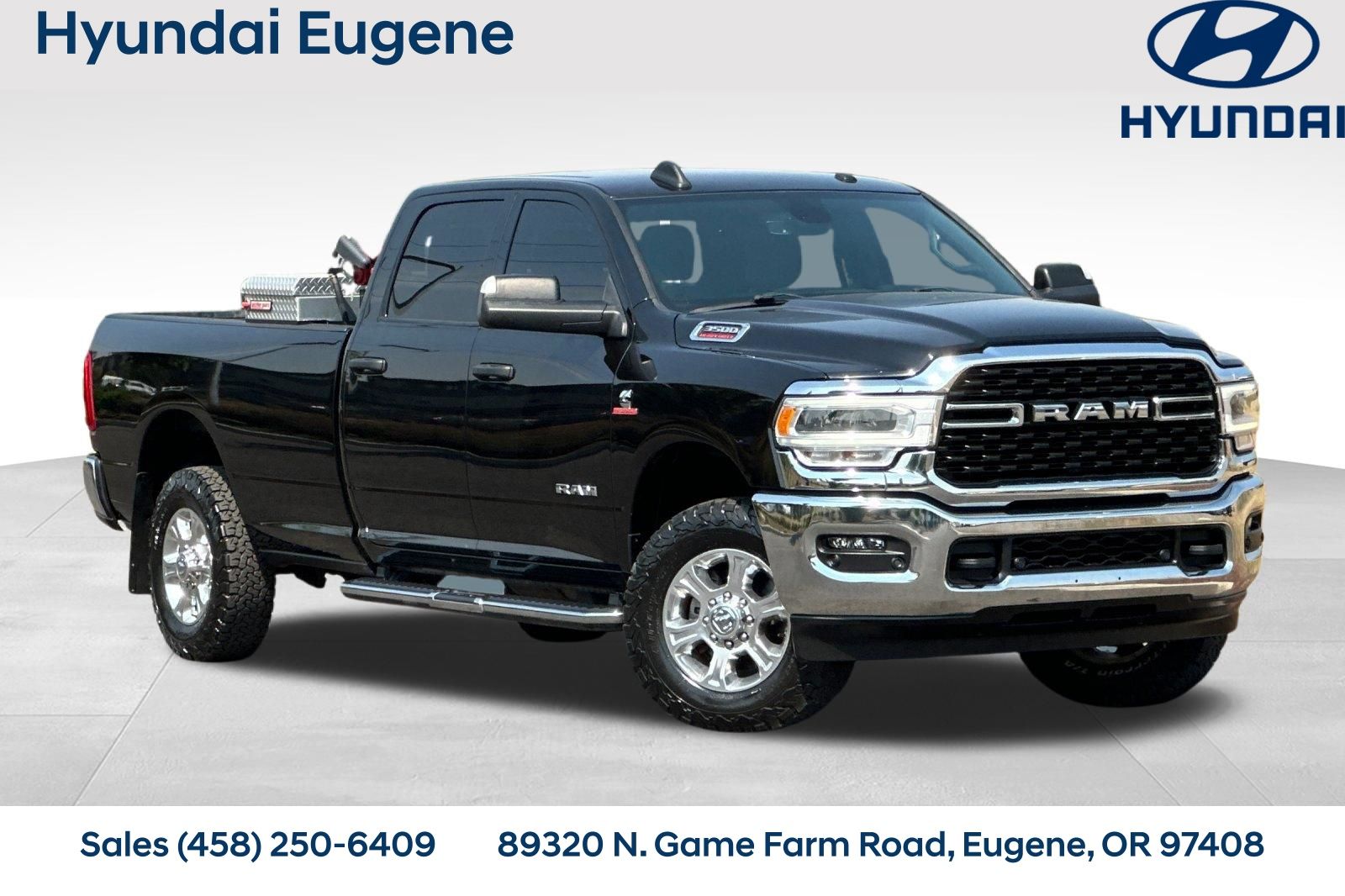 Diamond Black Crystal Pearlcoat 2022 RAM 3500 Pickup Truck Four-Wheel Drive 6-Speed Automatic