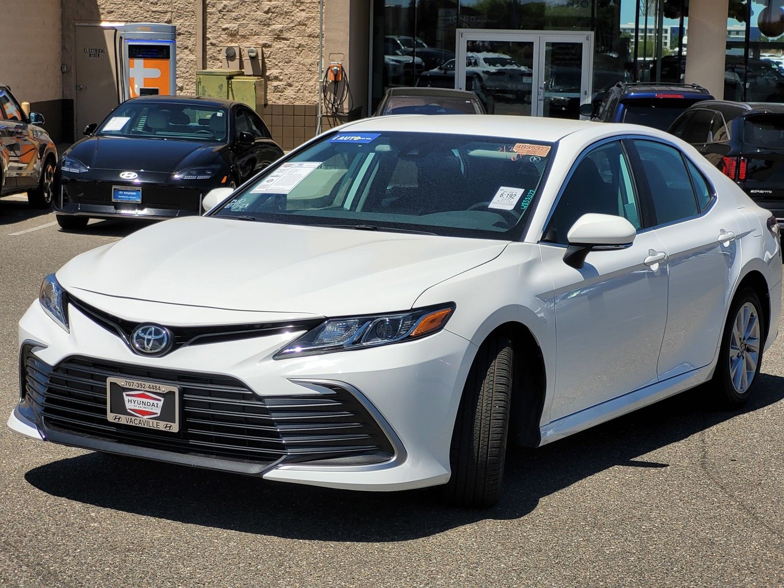 2023 Toyota Camry LE - Photo 16
