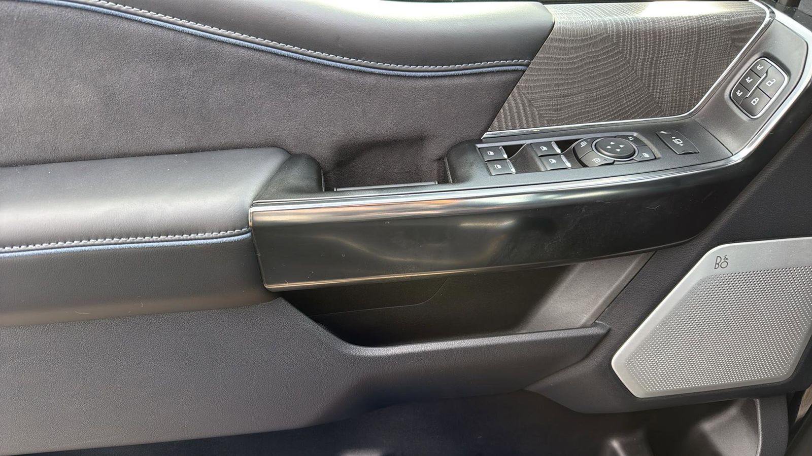 Used Car 2025 Ford F-250sd  Platinum For Sale Under $90,000 In Austin, Texas