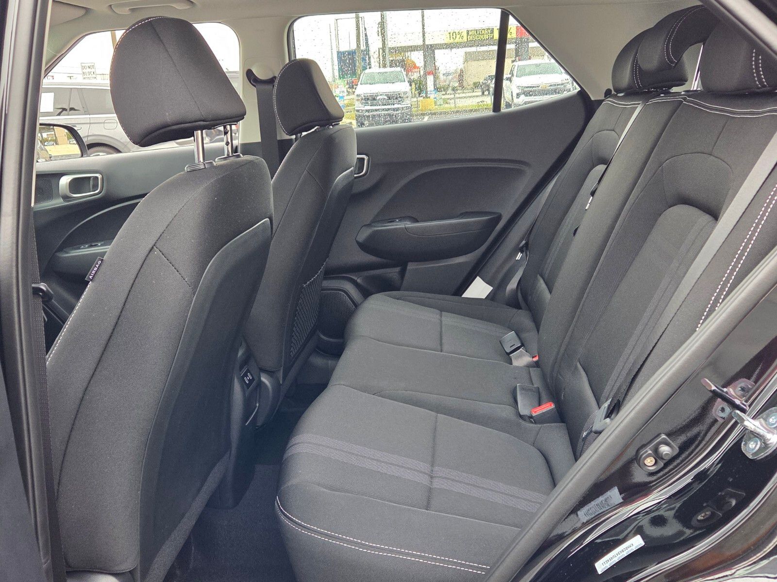 New 2026 Black HYUNDAI SEL image 6