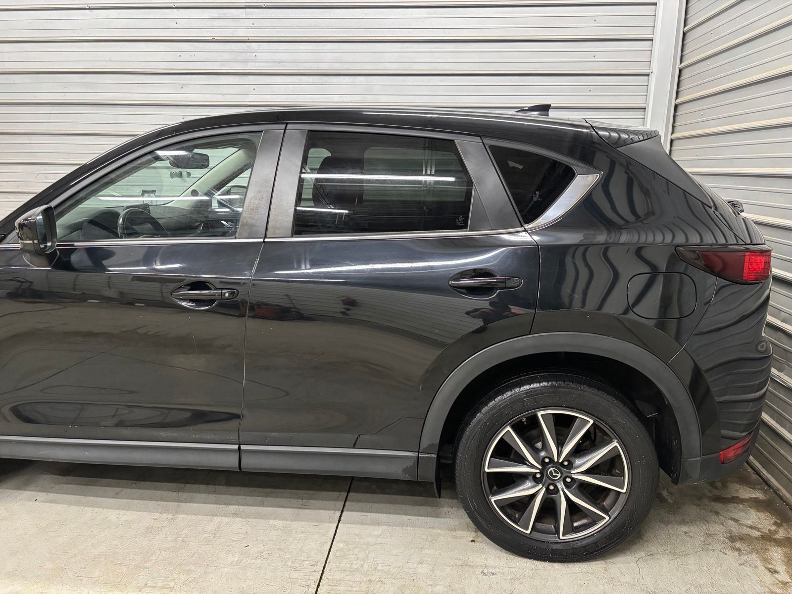 Photo 5 of 2018 Mazda CX-5 Touring