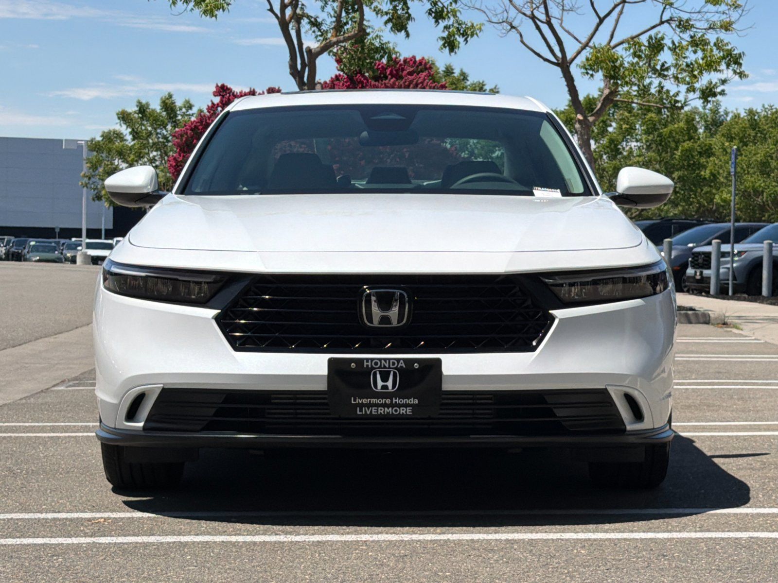 2024 Honda Accord EX — full photo 9 of 27