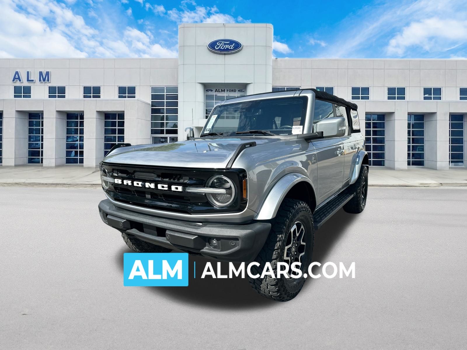 2022 Ford Bronco Outer Banks Advanced 4x4's photo