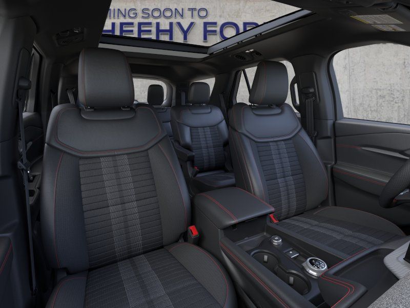 New 2026 Star White Metallic Tri-Coat Ford ST-Line image 10