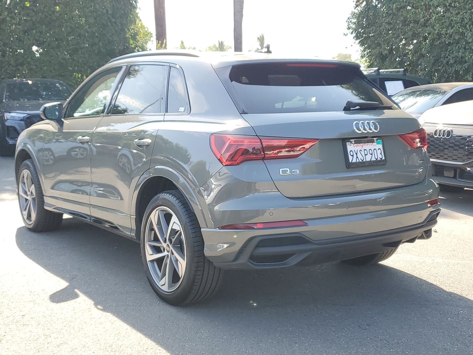 Vehicle photo