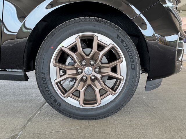 New 2027 Agate Black Metallic Ford King Ranch image 8