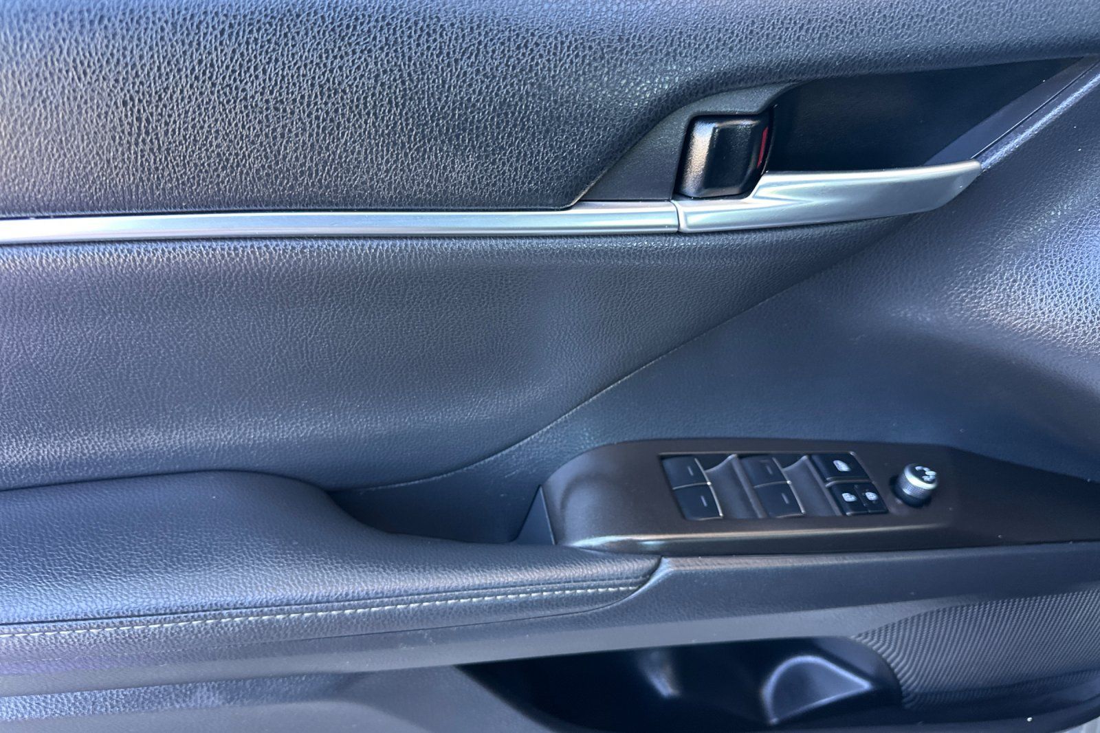 2024 Toyota Camry XSE - Photo 10