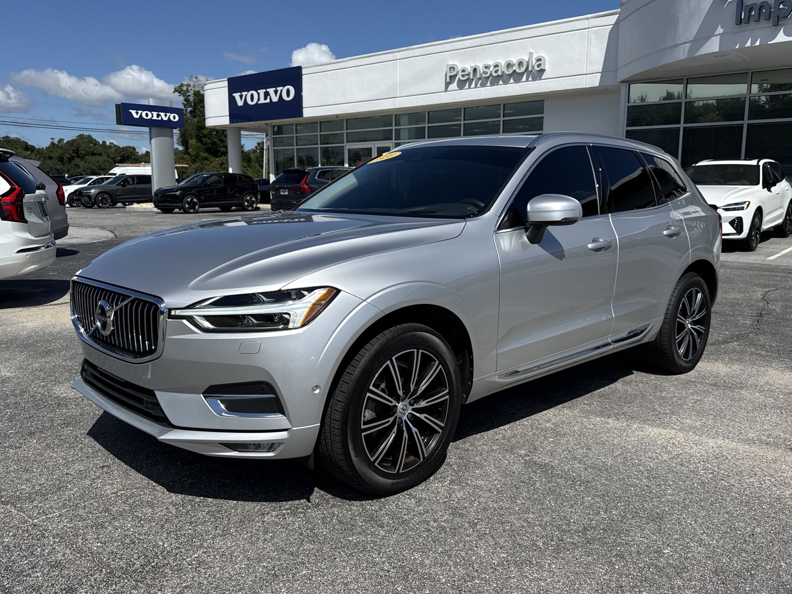 Bright Silver Metallic 2020 Volvo XC60 SUV / Crossover All-Wheel Drive Automatic