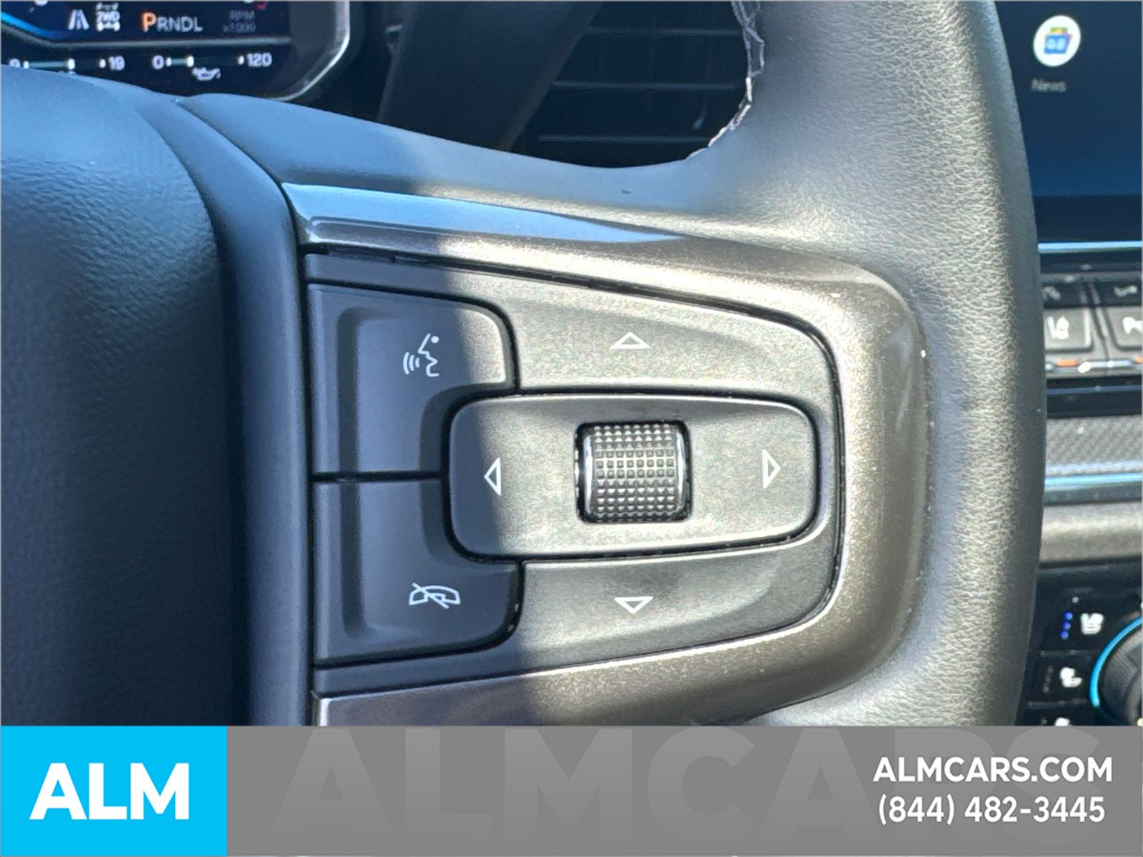Used 2025 Black Chevrolet ZR2 image 31
