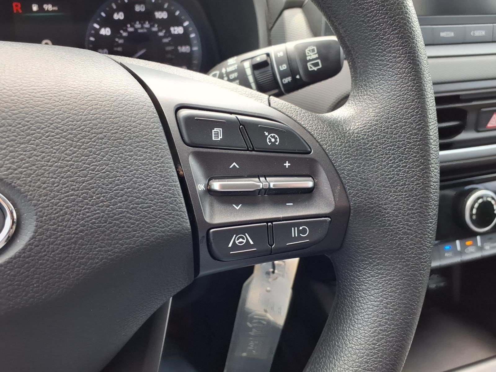 2022 Hyundai Kona SE Green at Big Star Buick GMC