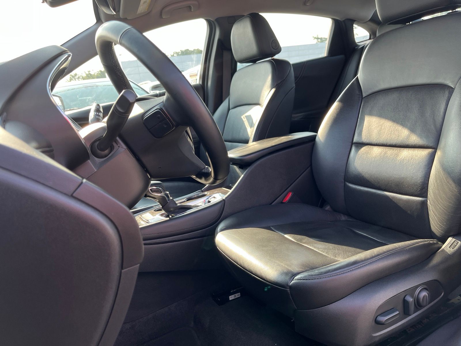 2024 Chevrolet Malibu LT - 7