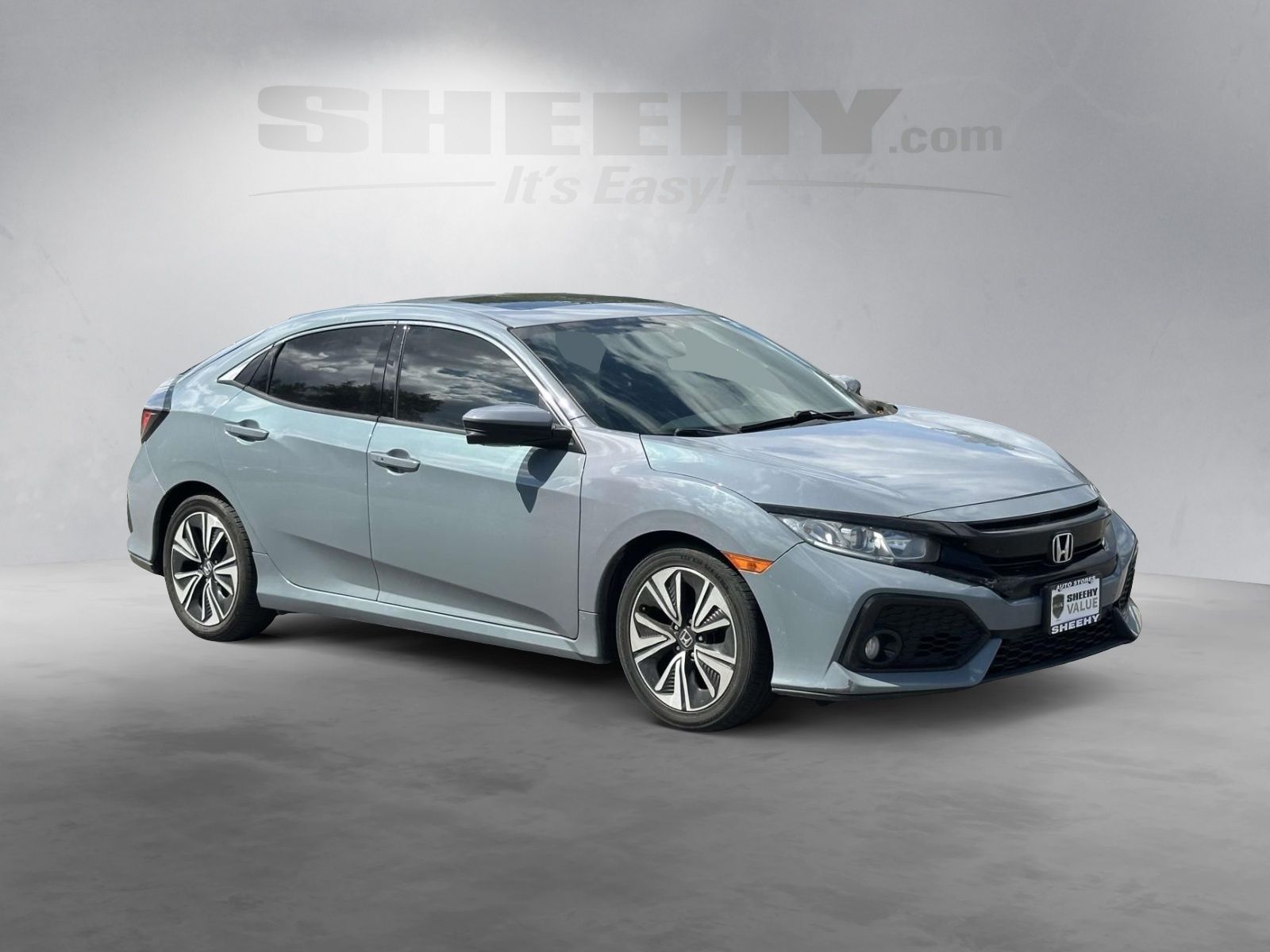 Used 2018  Honda EX image 2