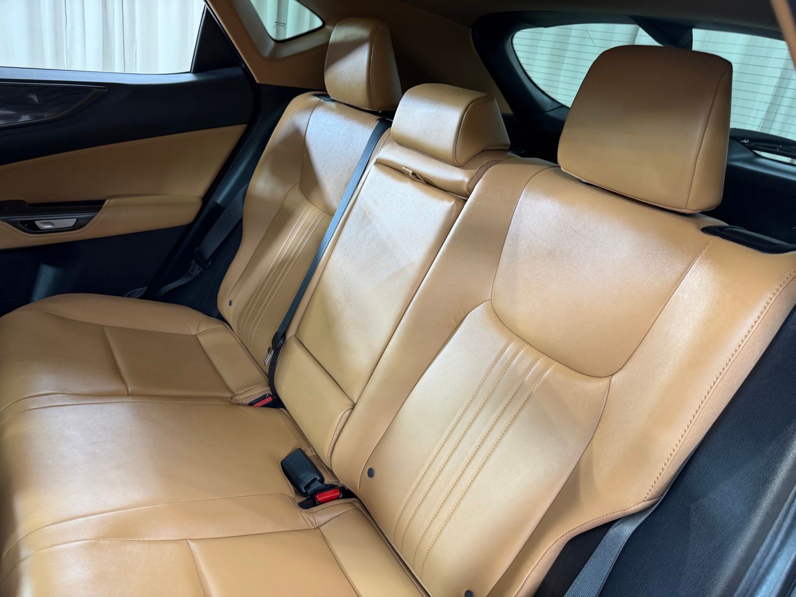 Used 2025 White Lexus 350h Premium image 6