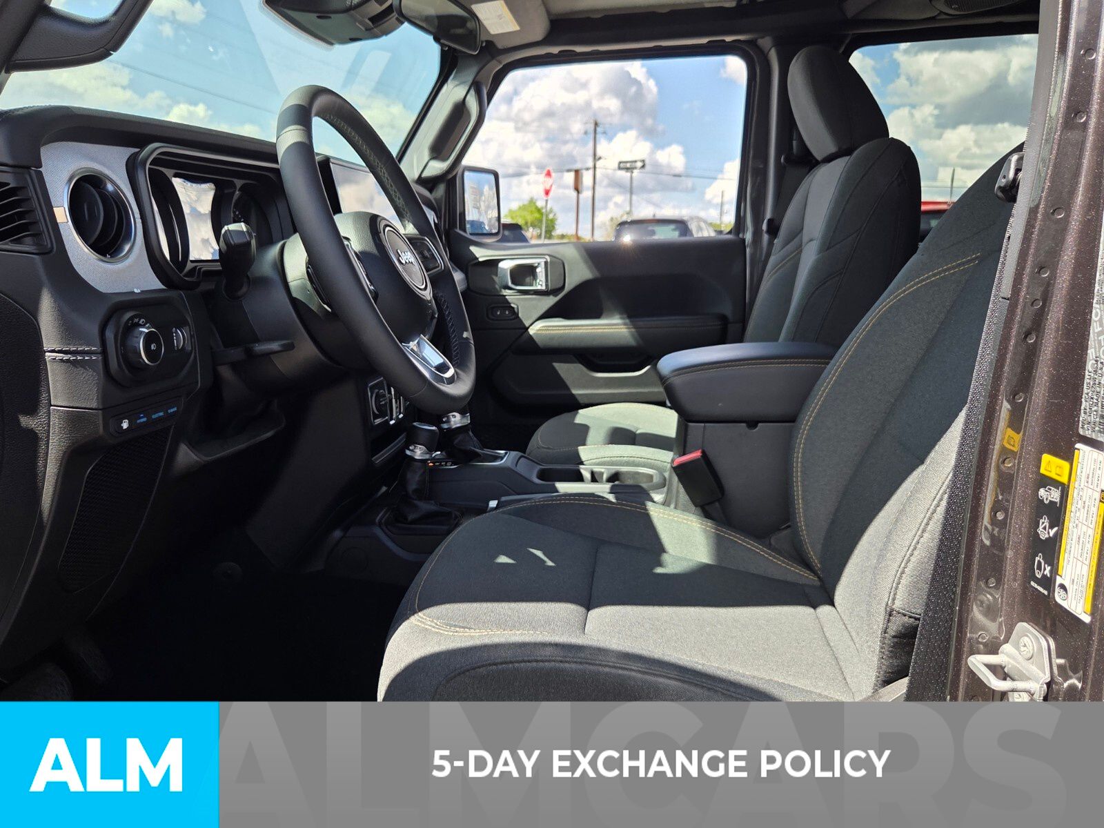 View vehicle photo 4