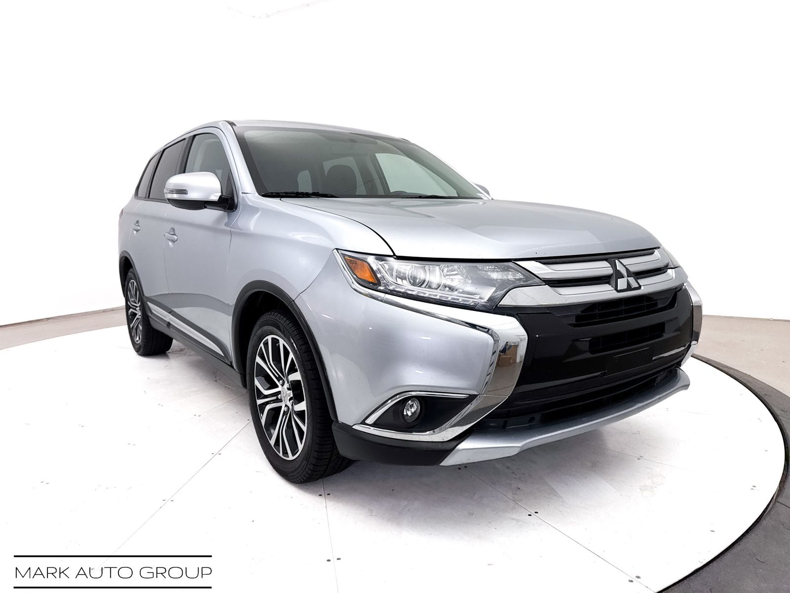 2016 Mitsubishi Outlander SE