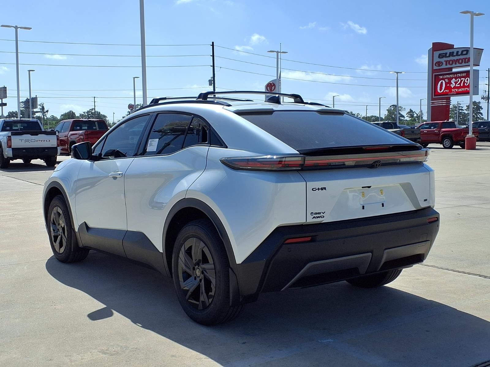 2026 Toyota C-HR SE - 1