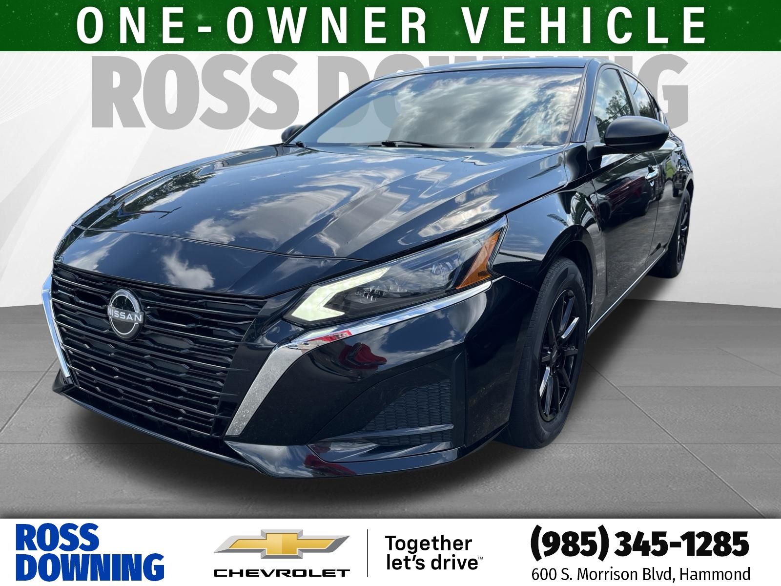 Super Black Clearcoat 2024 Nissan Altima Sedan Front-Wheel Drive Continuously Variable Transmission