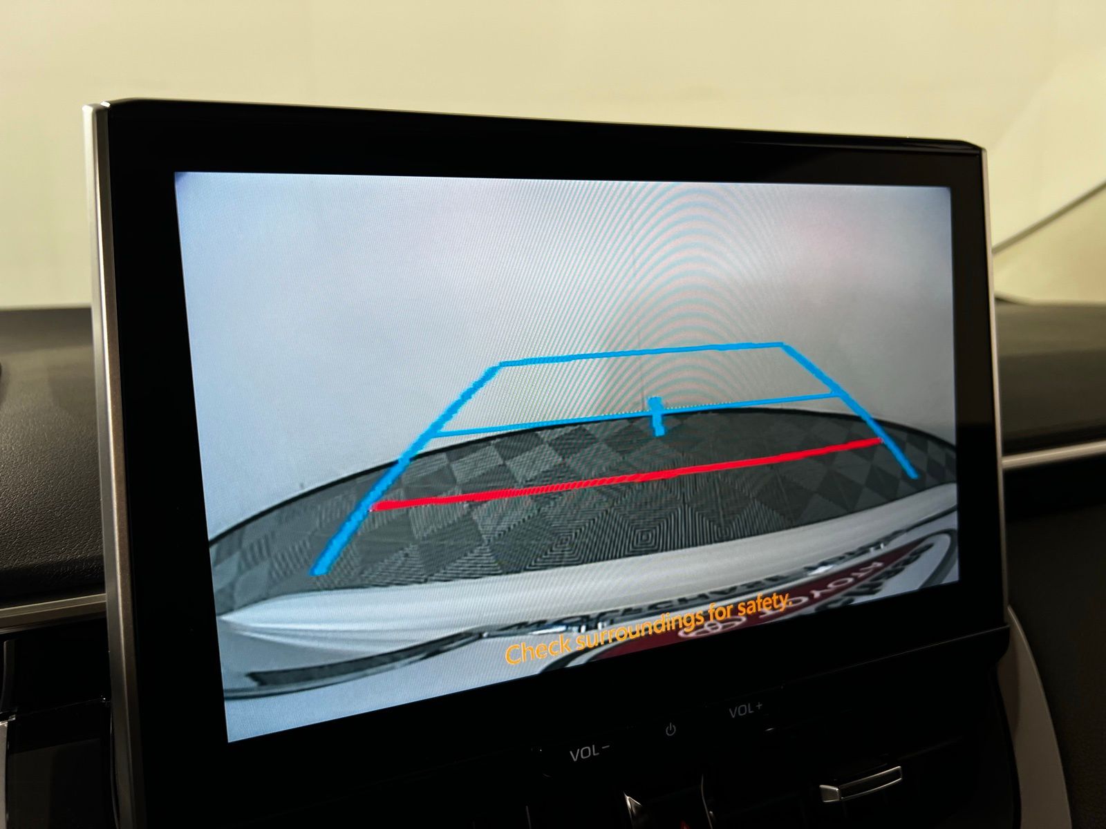 Thumbnail: 2025 Toyota Corolla - 14