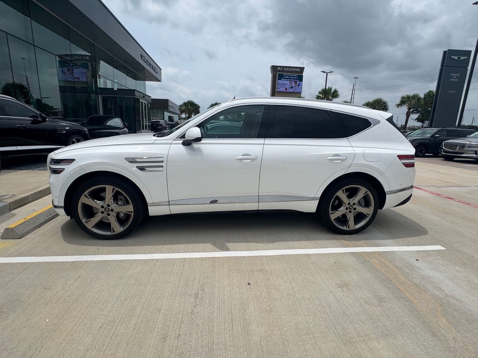 2024 Genesis GV80 2.5T White at Genesis of Spring