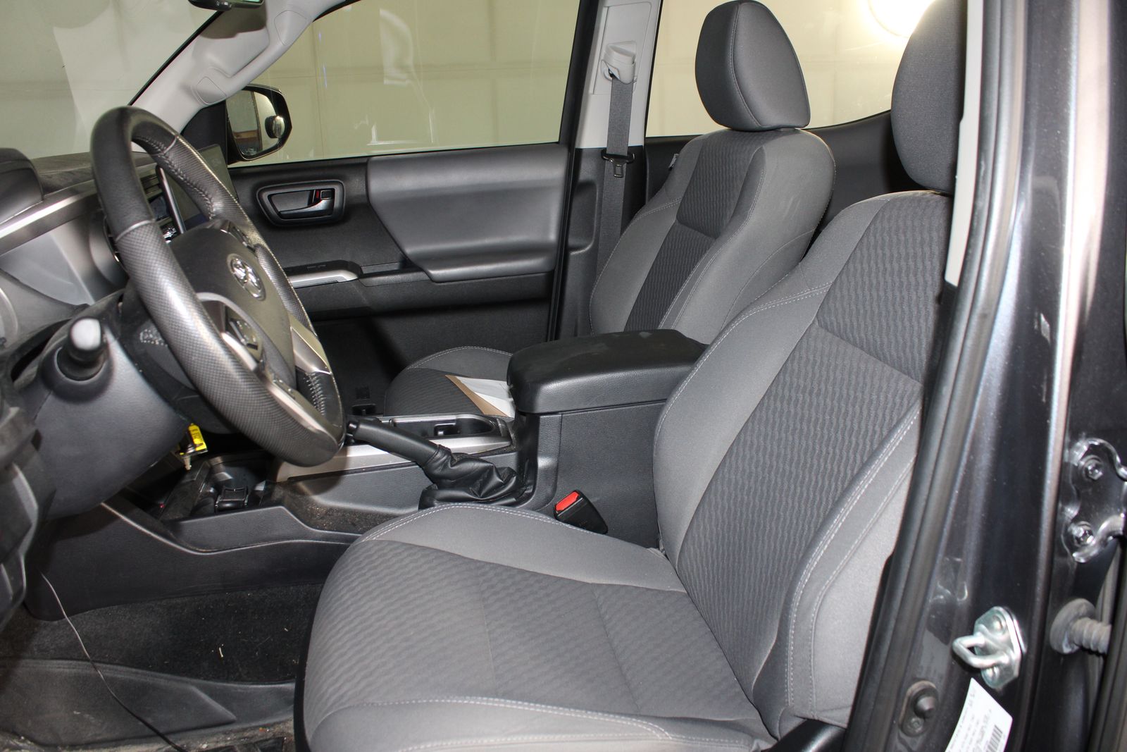 Used 2021 Gray Toyota SR5 image 8