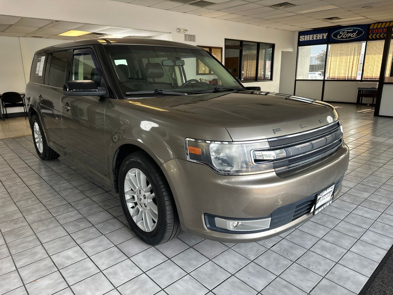 Mineral Gray Metallic 2014 Ford Flex SUV / Crossover Front-Wheel Drive 6-Speed Automatic