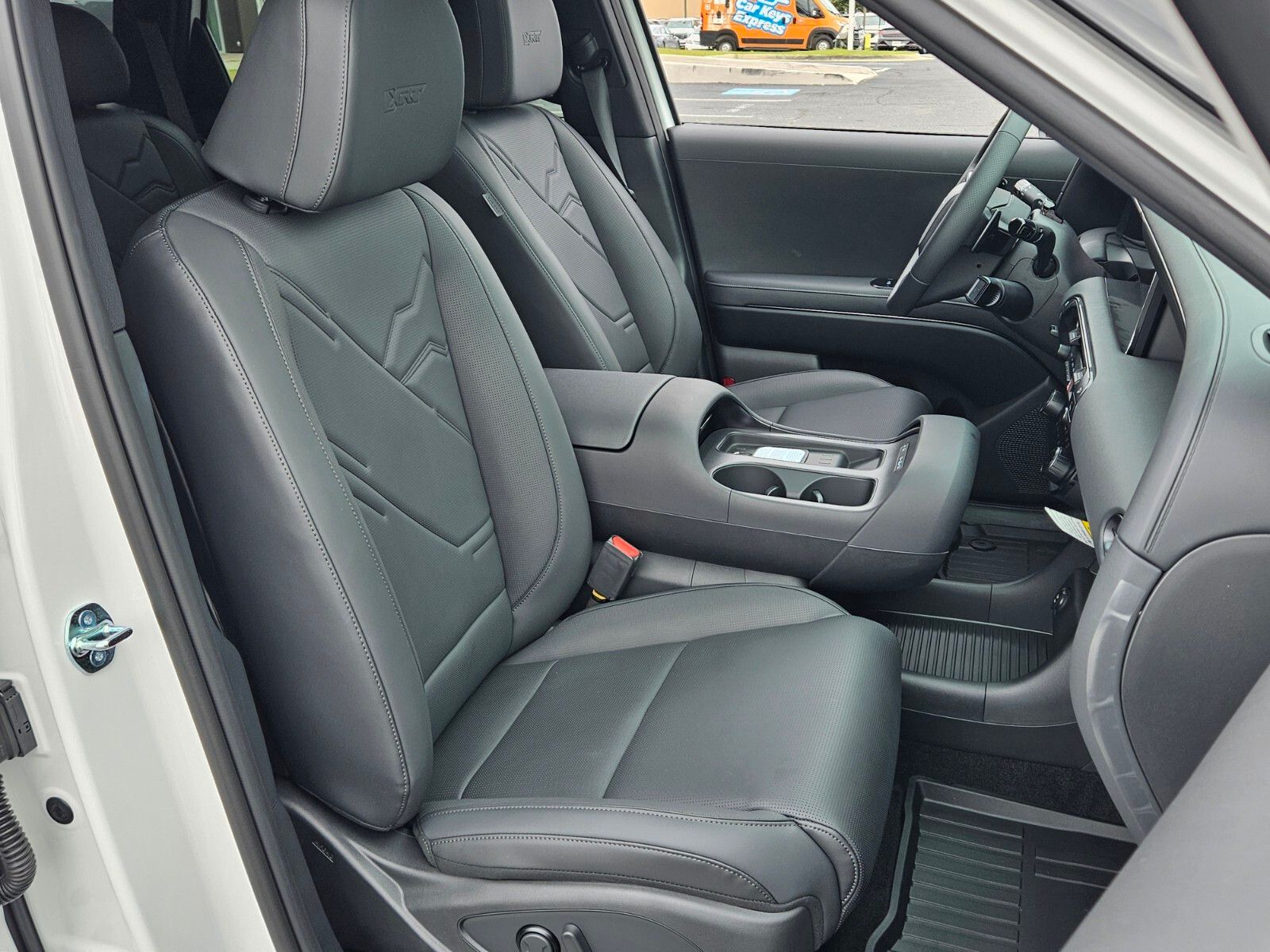 New 2026 White Hyundai XRT Pro image 18