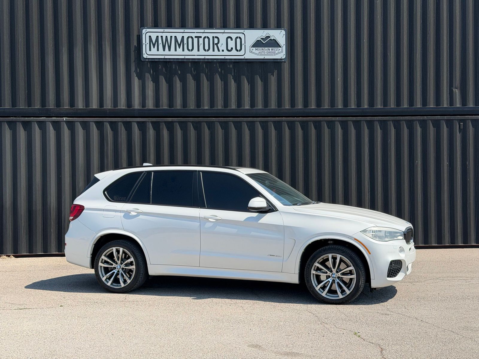  2014 BMW X5 xDrive50i AWD   