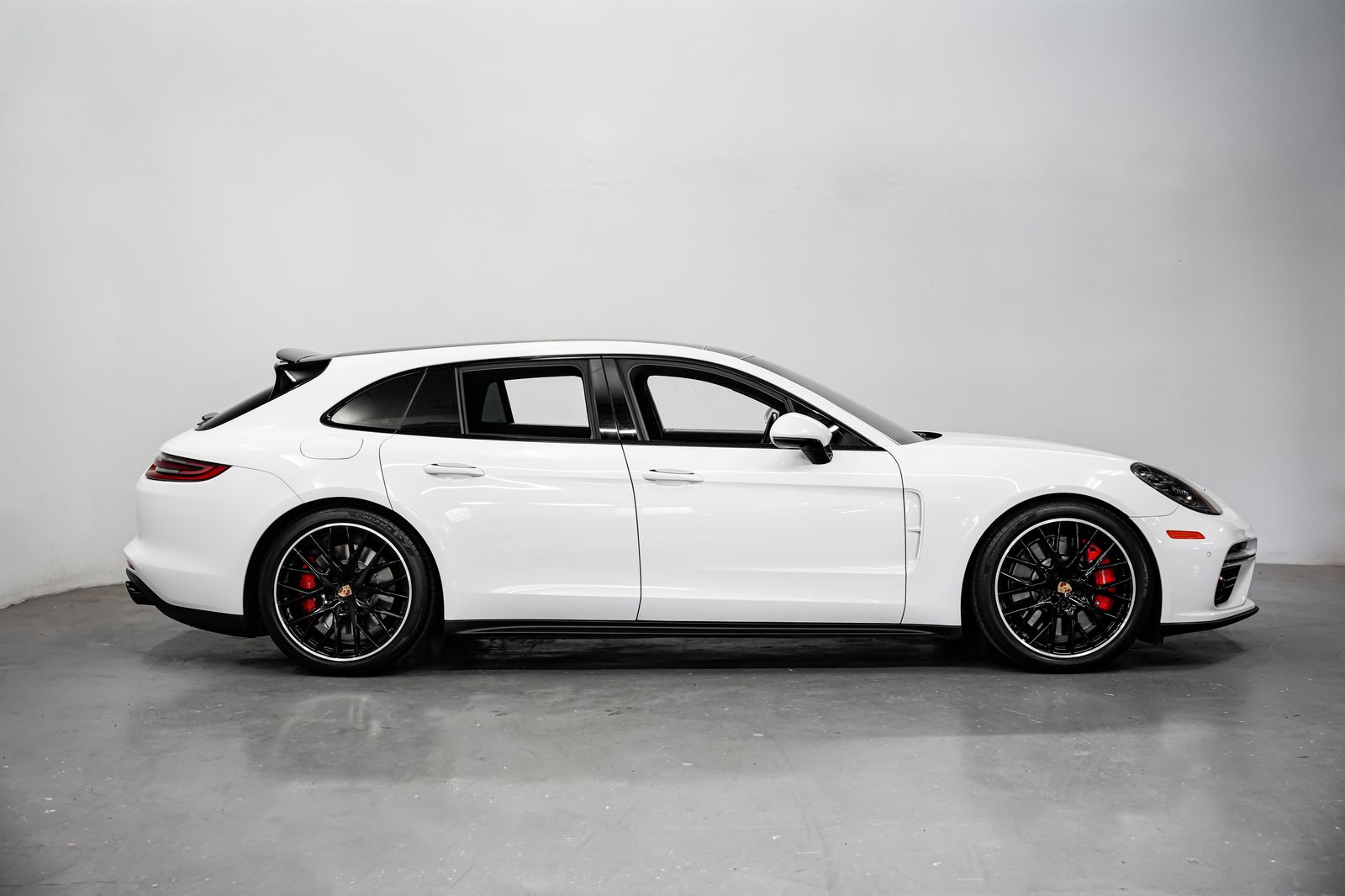 2018 Porsche Panamera Sport Turismo Turbo — photo 1