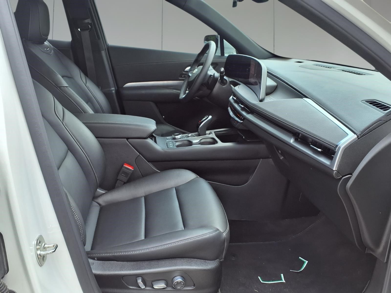 2025 Cadillac XT4 Premium Luxury White at Community Toyota