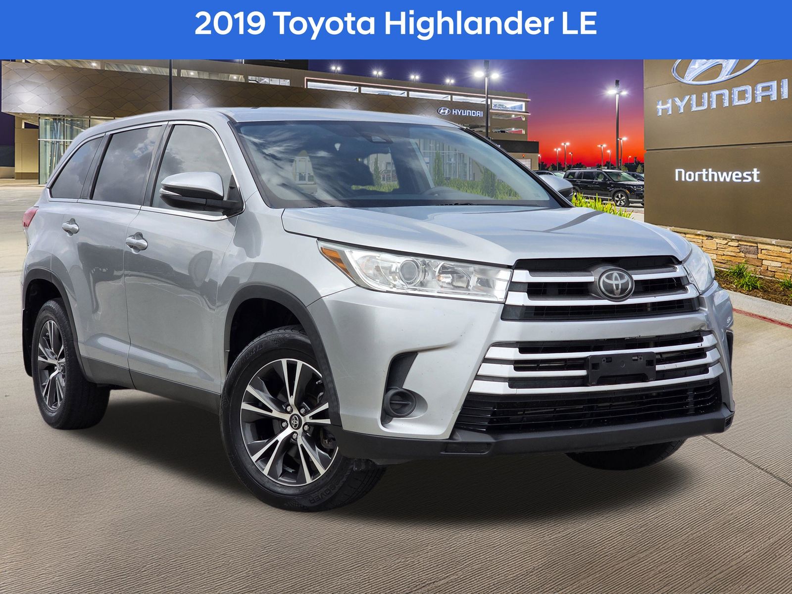 Celestial Silver Metallic 2019 Toyota Highlander LE AWD SUV / Crossover All-Wheel Drive 8-Speed Automatic