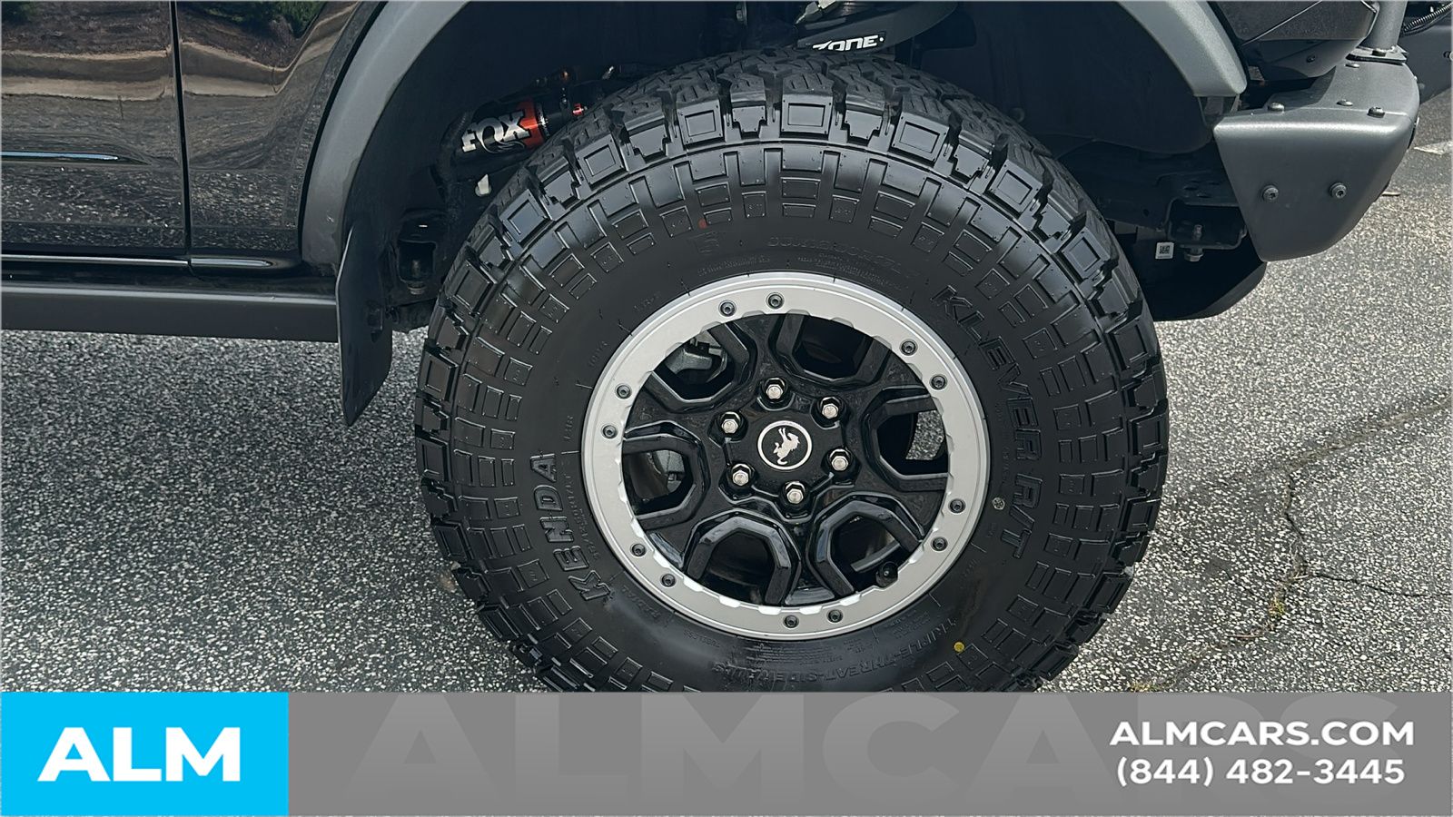 Used 2025 Shadow Black Ford Badlands image 15