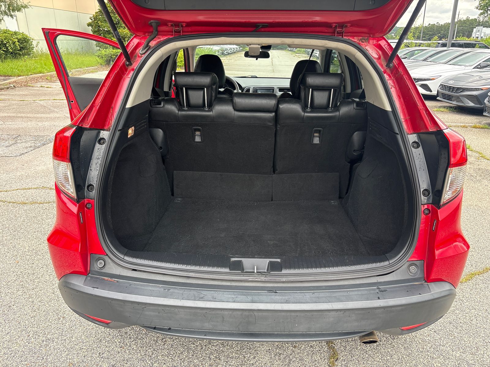 Used 2019  Honda EX image 25