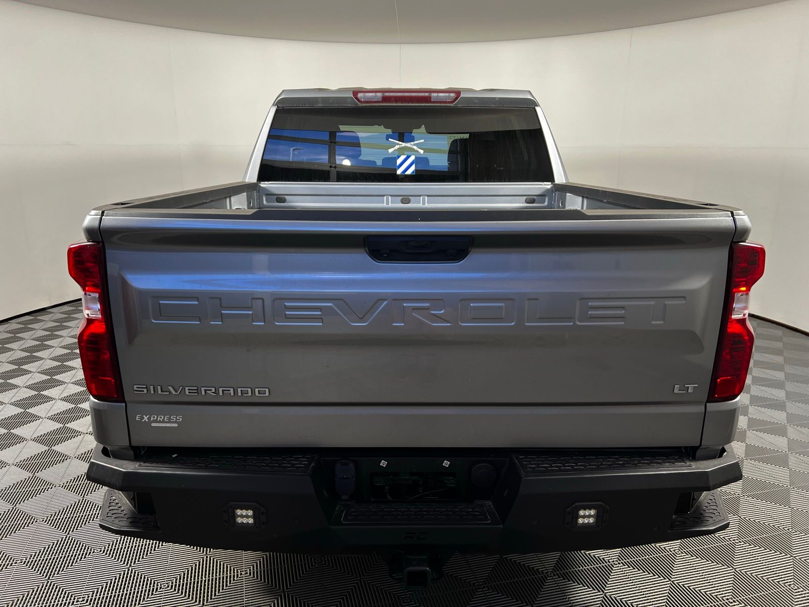 Thumbnail: 2023 Chevrolet Silverado 1500 - 5