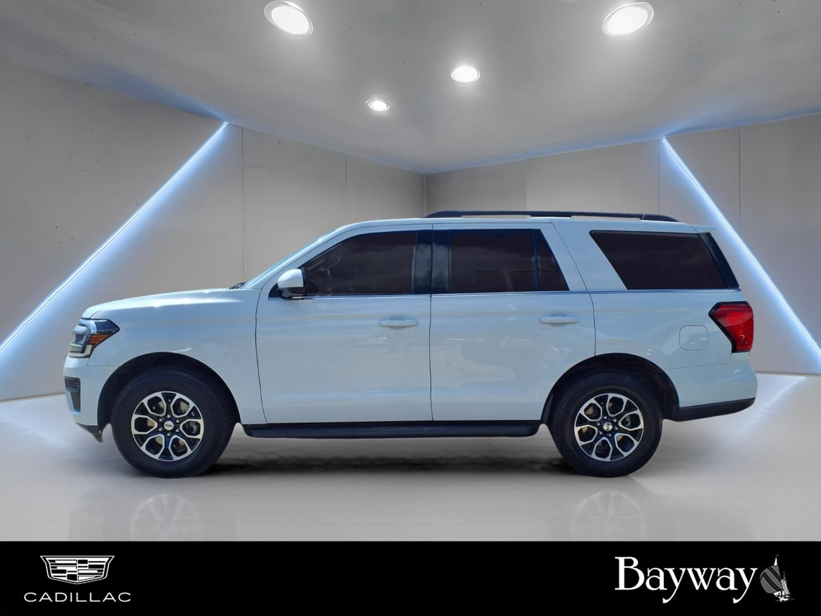 2022 Ford Expedition XLT - 8