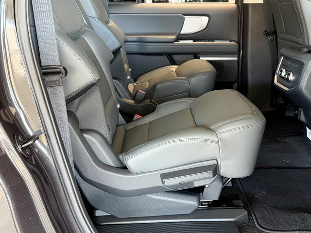 New 2026 Dark Matter Gray Metallic Ford Active image 9
