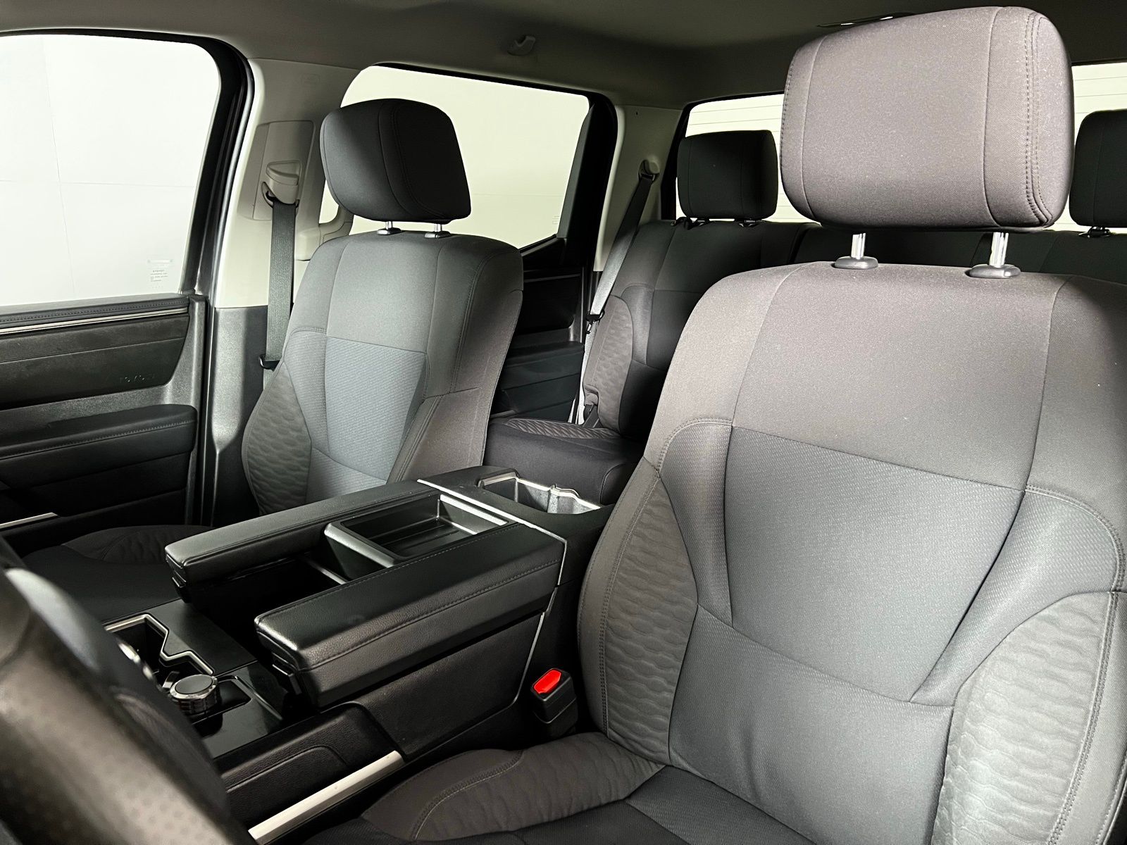 Thumbnail: 2022 Toyota Tundra - 12