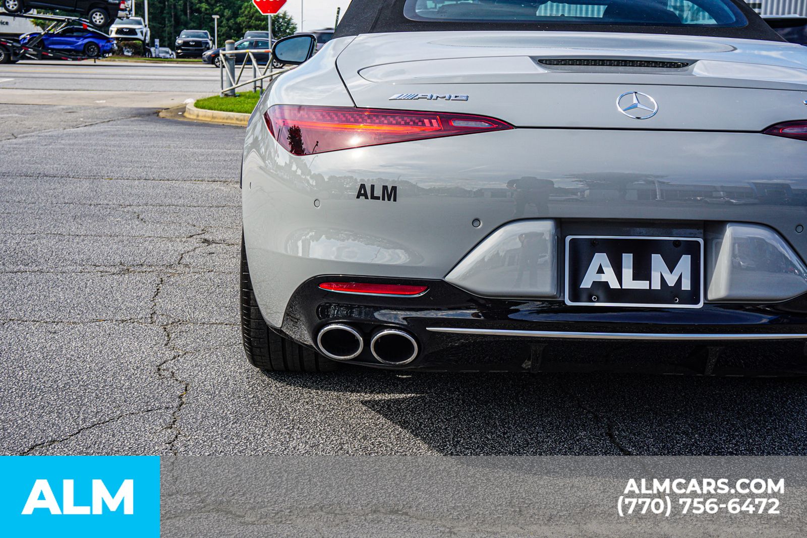 Used 2023  Mercedes-Benz SL 43 AMG® image 17