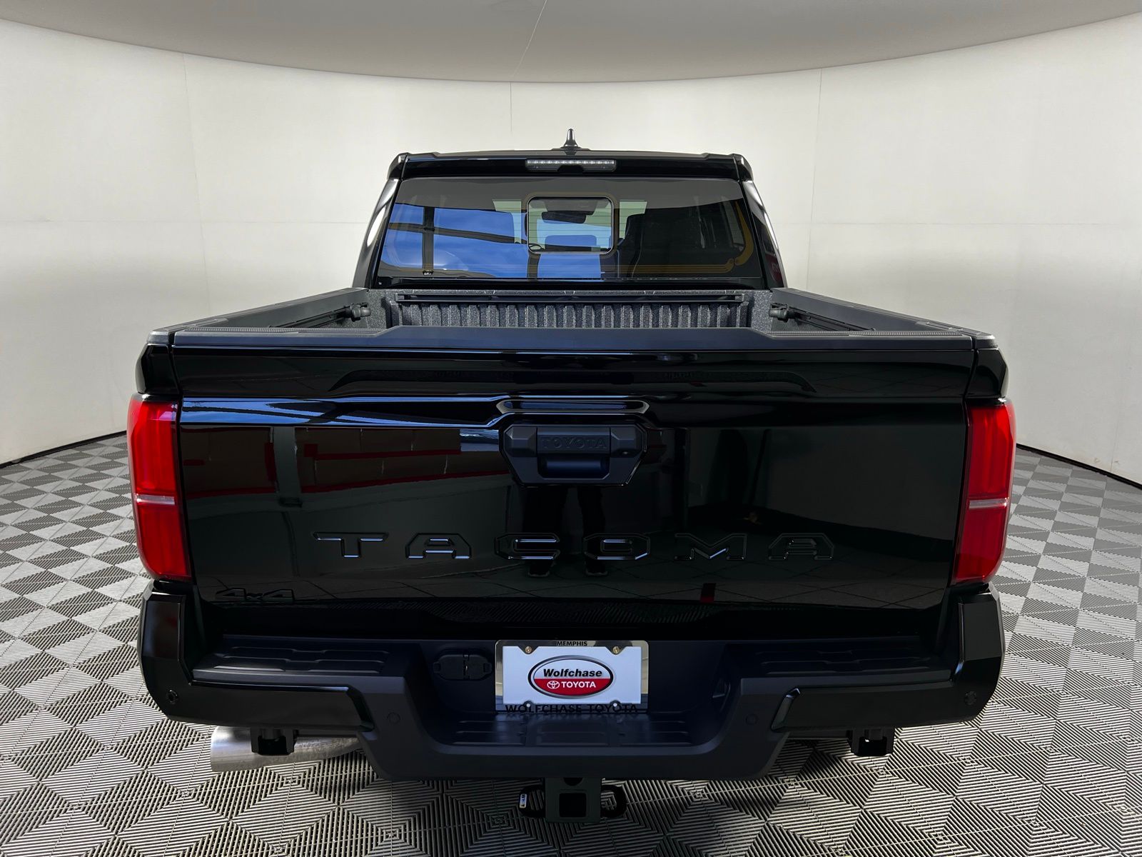 Thumbnail: 2025 Toyota Tacoma - 6