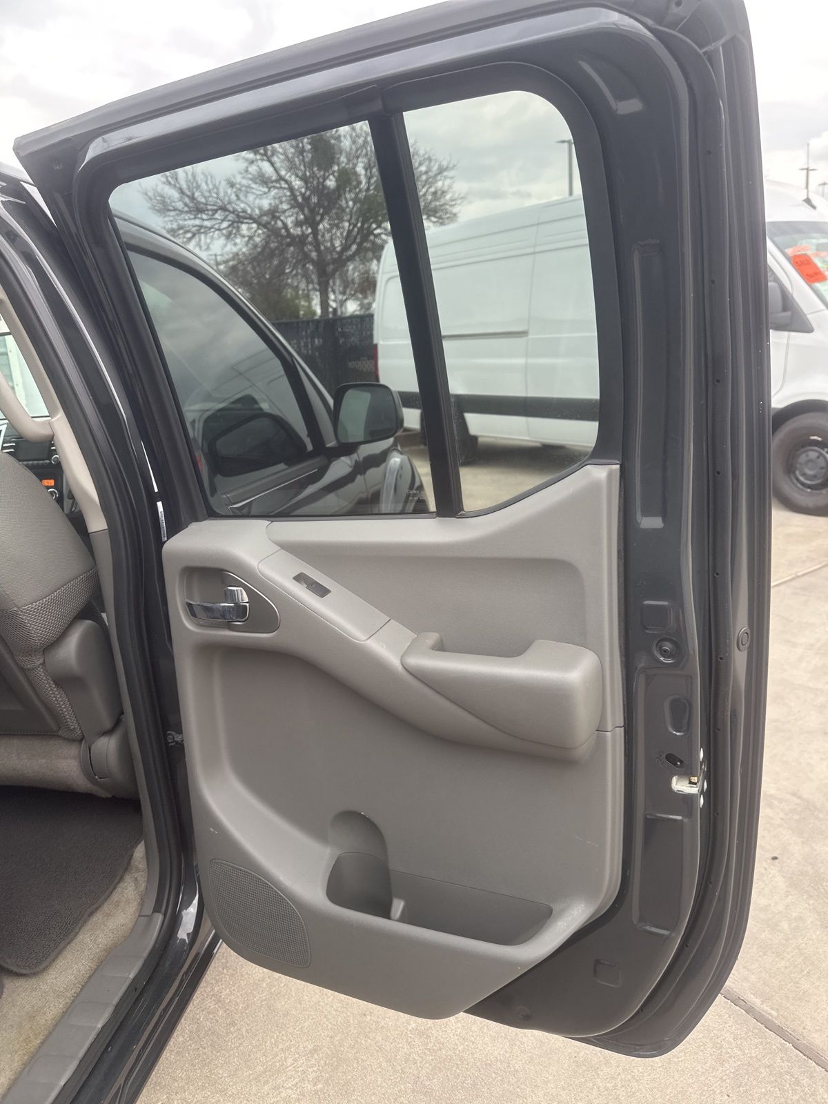 Used Car 2014 Nissan Frontier  Sv For Sale Under $15,000 In Austin, Texas