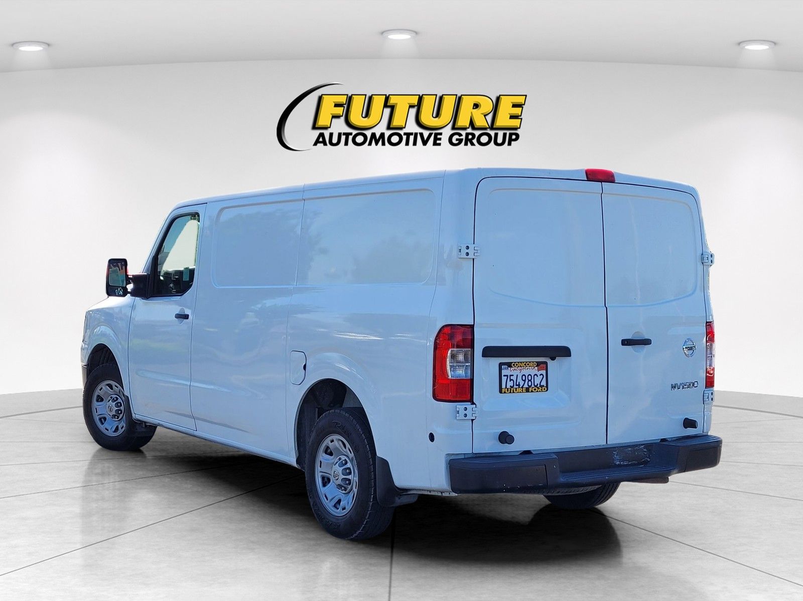 View vehicle photo 6