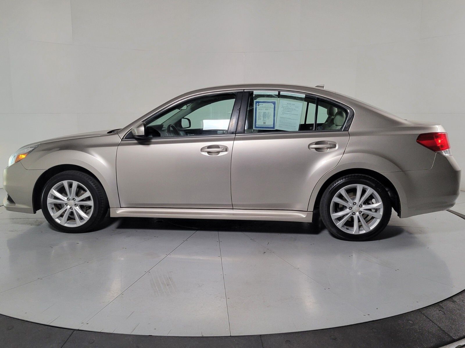 2014 Subaru Legacy 2.5i 7