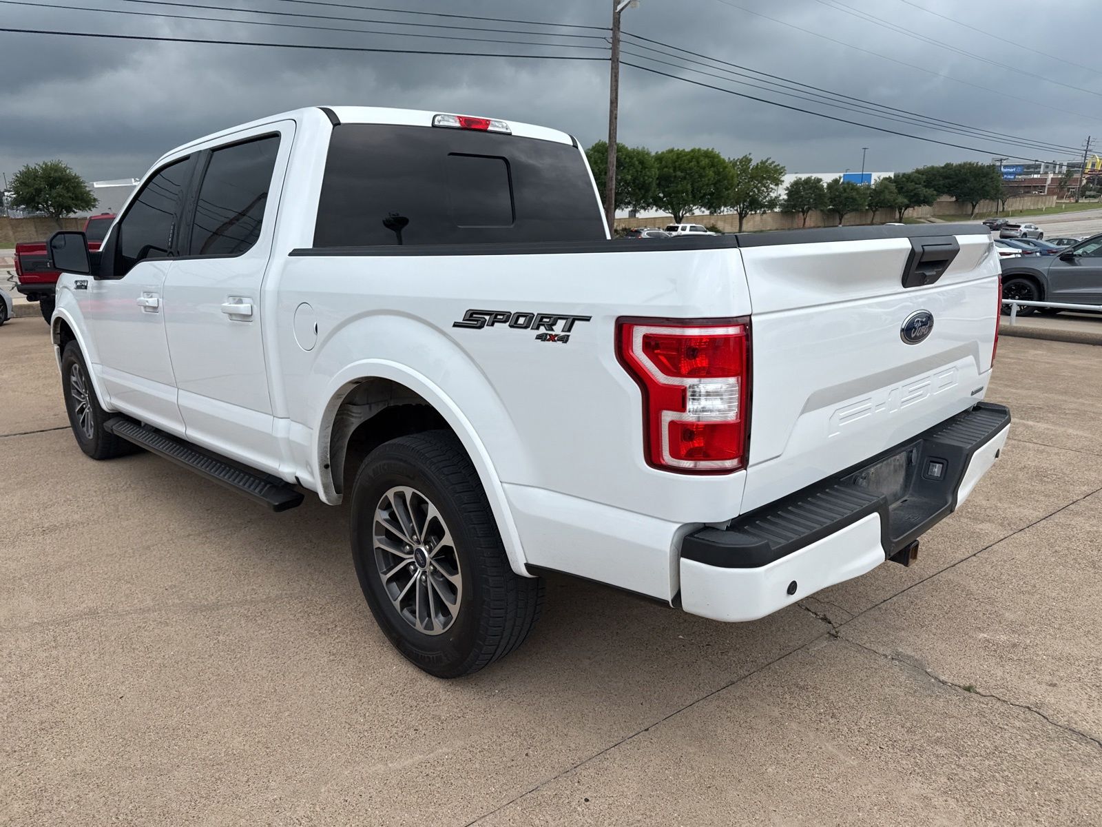 View vehicle photo 5